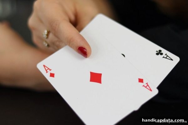 让球盘平台解析：欧冠实时比分如何重塑桌游互动体验