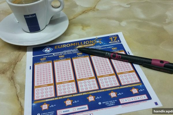让球盘平台带你读懂彩票市场需求：现金棋牌整合策略与实战框架