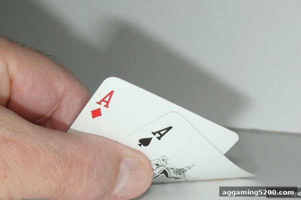 让球盘平台实战指南：实时德州扑克牌局与传统桌面的核心区别与制胜技巧